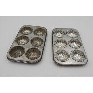 Aluminum Mini Daisy 6 Cupcake Pan Tray Children's Toy Set of 2 Vintage Hong Kong